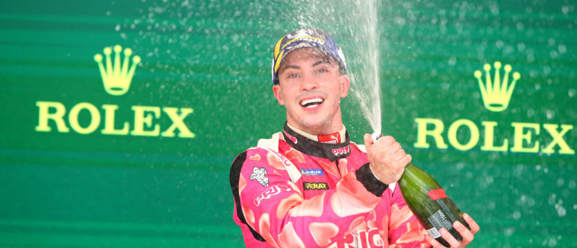 Nicolas Costa: título da Carrera Cup após um ano dominador em sua primeira temporada completa Nicolas Costa: título da Carrera Cup após um ano dominador em sua primeira temporada completa