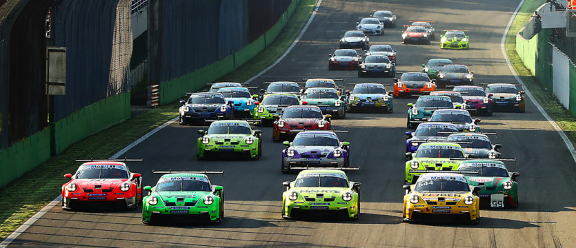 Com 35 carros na pista e 84 pilotos em Interlagos, Porsche Cup C6 Bank Mastercard encerra temporada 2023 com prova de 500 km Com 35 carros na pista e 84 pilotos em Interlagos, Porsche Cup C6 Bank Mastercard encerra temporada 2023 com prova de 500 km